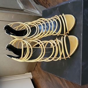 Giuseppe Zanotti Design gold heels